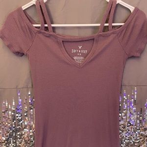 American Eagle XS Cut-out Off the shoulder Top